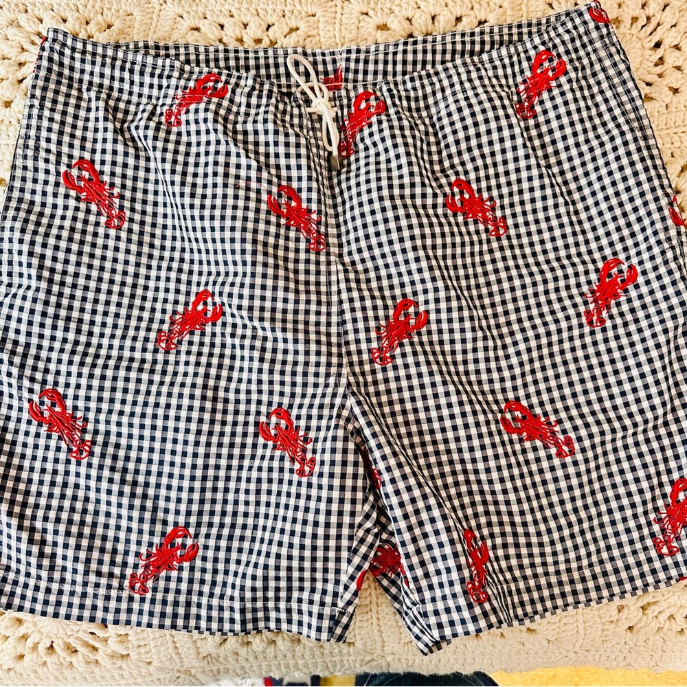 J. McLaughlin Men’s Swim Trunks Blue Check with Red Lobster Print Size Large